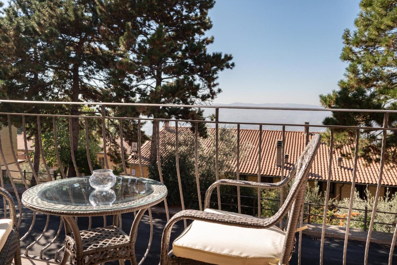 La Pineta Assisi Villa Kültér fotó